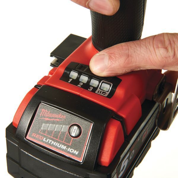 Гвинтокрут акумуляторний 1/4 HEX MILWAUKEE, M18 FQID-0X, 50Нм, HDкейс 4933459187 фото