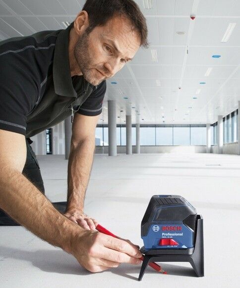 Лазерний нівелір Bosch GCL 2-15 + RM1 (0601066E00) 0601066E00 фото