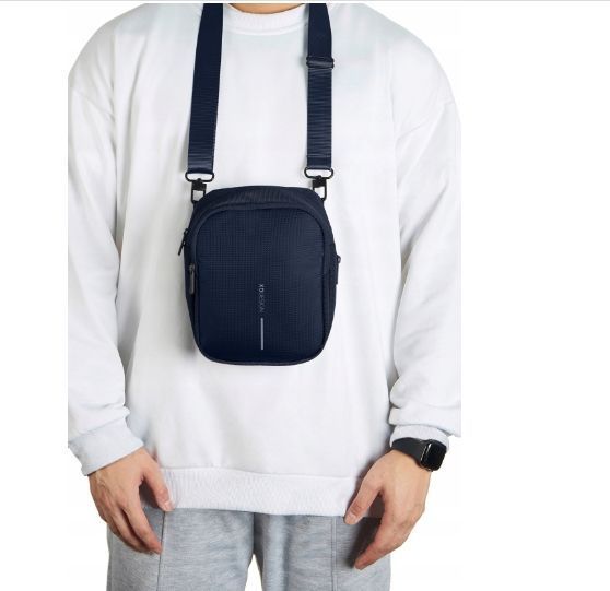 Сумка через плече XD Design BOXY SLING синя P705.955 фото