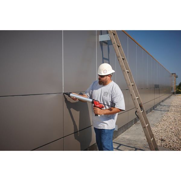 Клейовий пістолет MILWAUKEE M12 PCG/400A-201B (Li-Ion 2Ач) 4933441665 (+ заряд.пристрій, 1 акум., алюм. Труба, в сумці для інстр 4933441665 фото