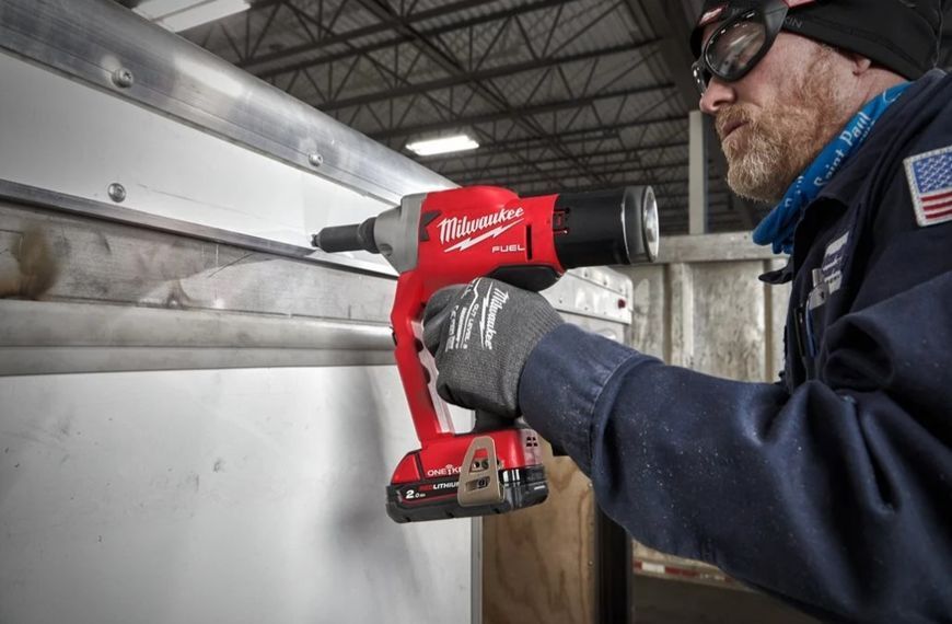 Заклепочник акумуляторний MILWAUKEE M18 ONEFPRT-0X, діаметр закл. 4,8-7,0мм (HD кейс) 4933478601 фото