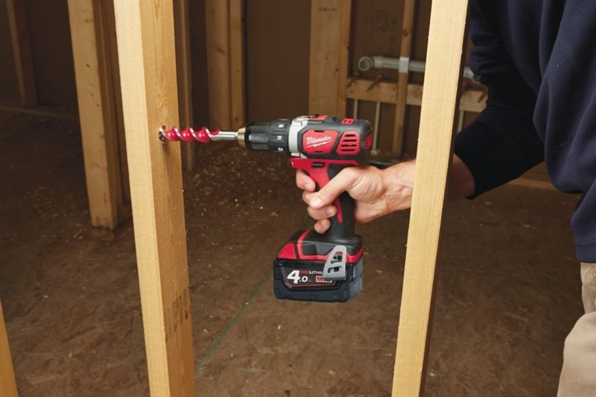 Дриль - шуруповерт, крут. мом. 50 Нм, MILWAUKEE M18 BDD-0 4933443530 4933443530 фото