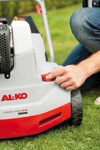 Бензиновий аератор-скарифікатор AL-KO Combi Care 38 P Comfort (2 в 1) 112799 фото