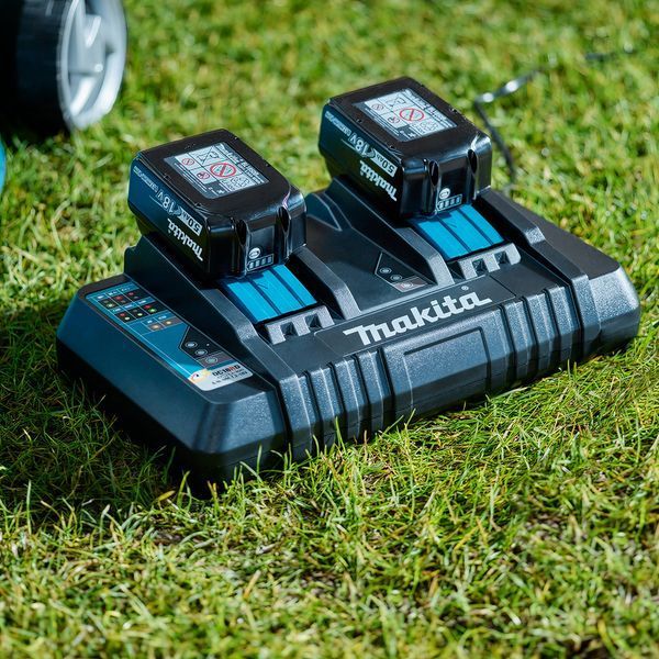 Зарядний пристрій Makita DC18RD (630868-6) 630868-6 фото