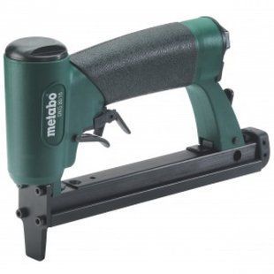Пневматичний скобозабивач Metabo DKG 80/16 601564500 фото