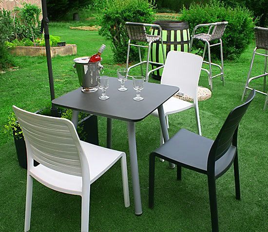 Стілець садовий пластиковий Keter Charlotte Deco Chair, білий 3076540146581 фото