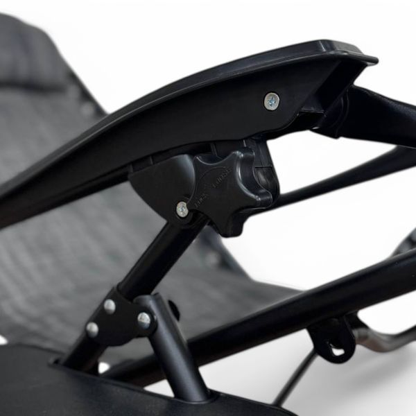 Розкладне крісло шезлонг LEOBRO Zero Gravity Dark Grey (LB-ZGC-A1-DGR) LB-ZGC-A1-DGR фото