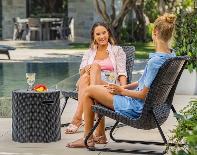 Стіл-скриня садова пластикова KETER COOL STOOL, коричнева 7290106923621 фото