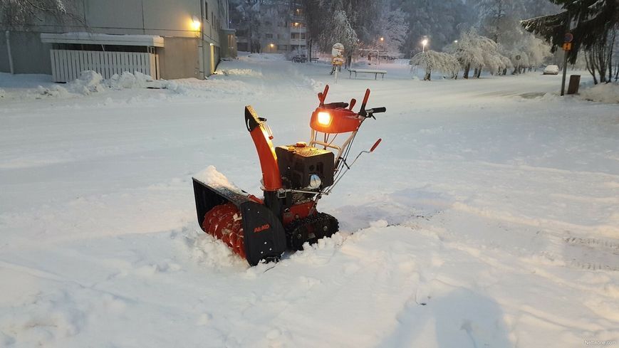 Бензиновий снігоприбирач AL-KO SnowLine 760 TE 112930 фото