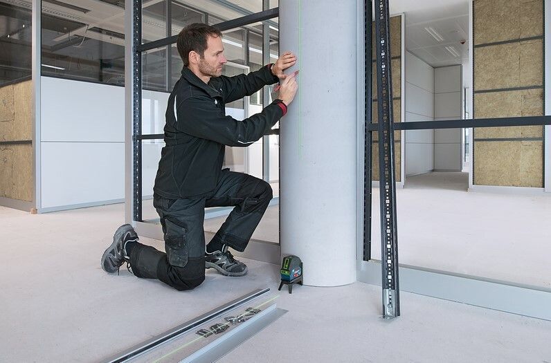 Лазерний нівелір Bosch GCL 2-15G + RM1 + BM3 clip + кейс (0601066J00) 0601066J00 фото