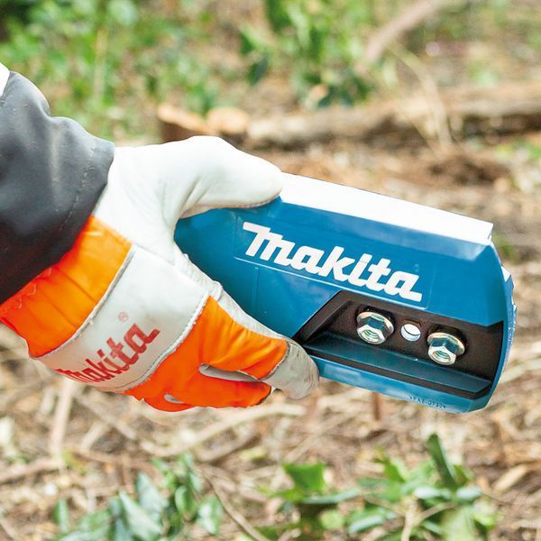Акумуляторна ланцюгова пила Makita XGT 40 V MAX UC011GT101 UC011GT101 фото