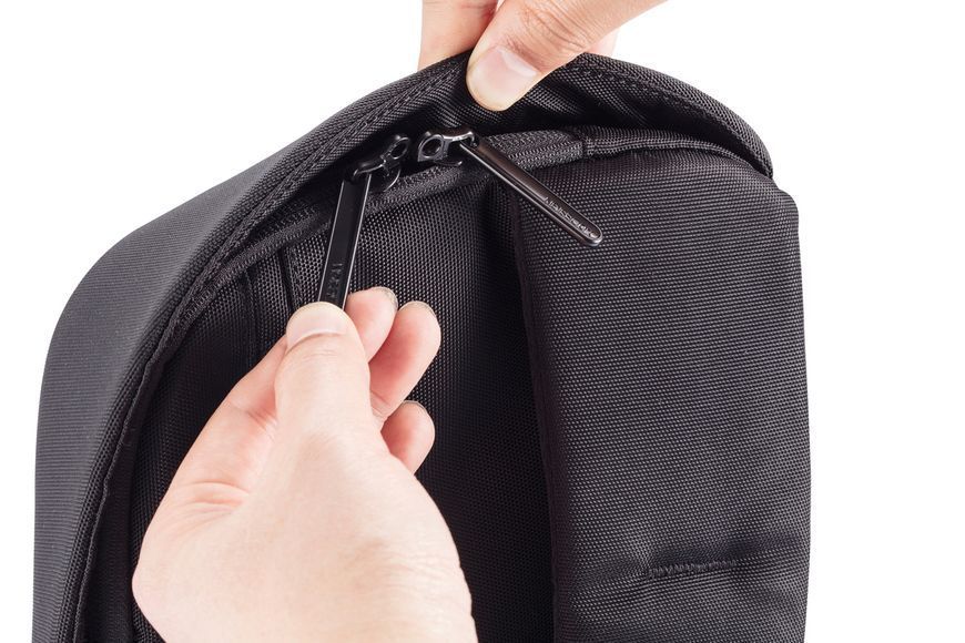 Рюкзак антивор XD Design Bobby Sling , черный P705.781 фото
