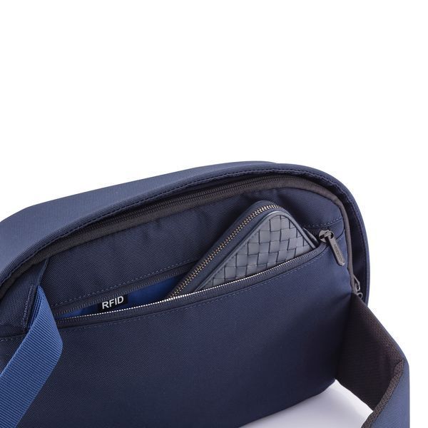 Рюкзак антивор XD Design Bobby Sling , синий P705.785 фото