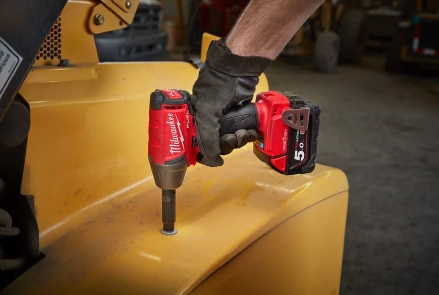 Гайкокрут акумуляторний 1/2" MILWAUKEE, M18 FIW2F12-0X, 339Нм (HD кейс) 4933478443 фото