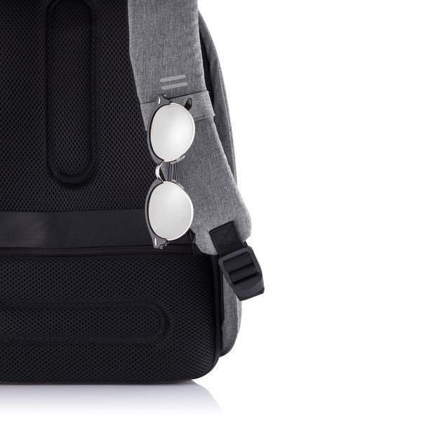 Рюкзак антизлодій XD Design Bobby Hero Grey (P705.292) P705.292 фото