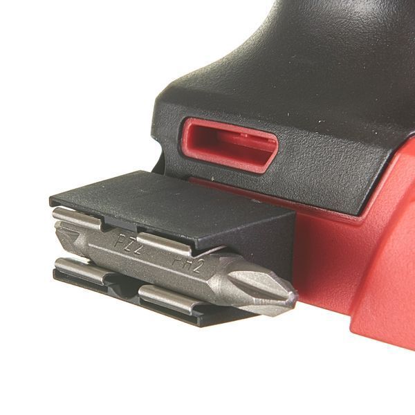 Дриль-шурупокрут акумуляторний MILWAUKEE, M18 BLDD2-502X, 82Нм (+ заряд.прис., 2акум. Х5Аг, HD кейс) 4933464515 фото
