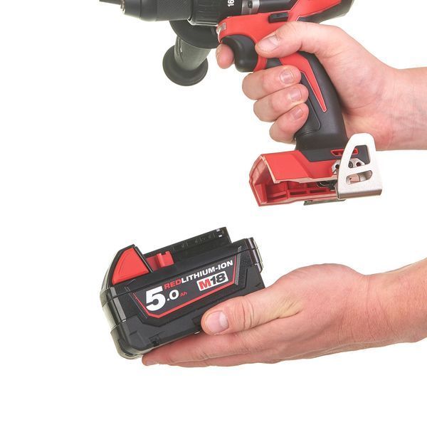 Дриль-шурупокрут акумуляторний MILWAUKEE, M18 BLDD2-502X, 82Нм (+ заряд.прис., 2акум. Х5Аг, HD кейс) 4933464515 фото