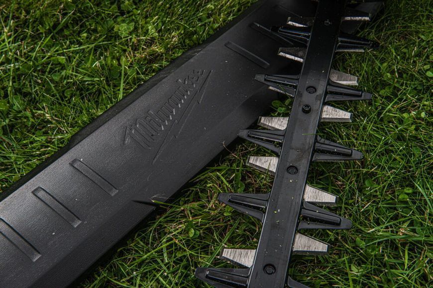 Аккумуляторный кусторез шина 60 см Milwaukee M18 M18 FHET60G2-802 FORGE&trade; 4933498385 фото