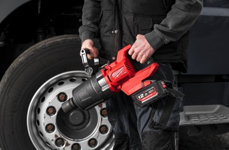 Гайкокрут акумуляторний 1 MILWAUKEE, M18 ONEFHIWF1DS-0C, 2711Нм (кейс) 4933472071 фото