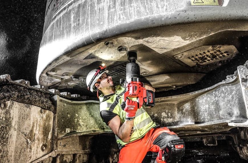 Гайкокрут акумуляторний 1 MILWAUKEE, M18 ONEFHIWF1DS-0C, 2711Нм (кейс) 4933472071 фото