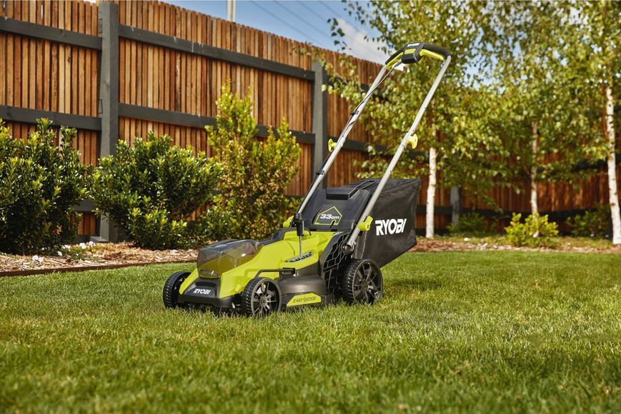 Газонокосарка акумуляторна безщіткова RYOBI RY18LMX33A-150 5133006287 фото