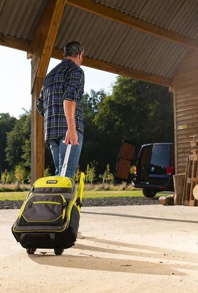 Рюкзак для інструменту RYOBI RSSBP2, 25л, на коліщатках, телескопічне руків'я, поліестер 600D 5132005344 фото
