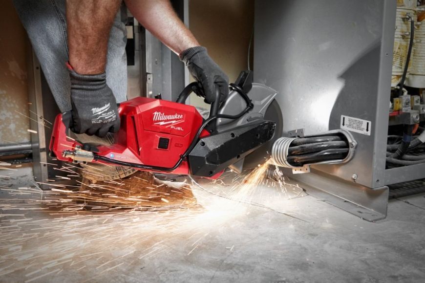 Машина відрізна акумуляторна MILWAUKEE, M18 FCOS230-121, &Oslash;230мм (+зар.пр., 1акум.Х 12Аг) 4933471697 фото