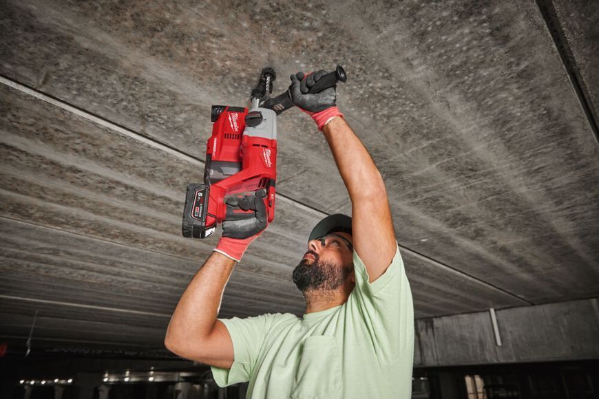 Перфоратор акумуляторний безщітковий SDS PLUS MILWAUKEE M18 BLHACD26-0 (2,6 Дж) (каркас) + M18 B5 подарунок 4933492483/B5 фото