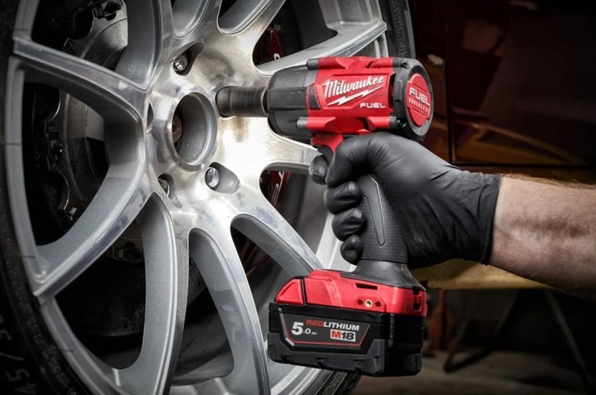 Гайкокрут акумуляторний 1/2" MILWAUKEE, M18 FMTIW2F12-0X, 881Нм (HD кейс) 4933478449 фото