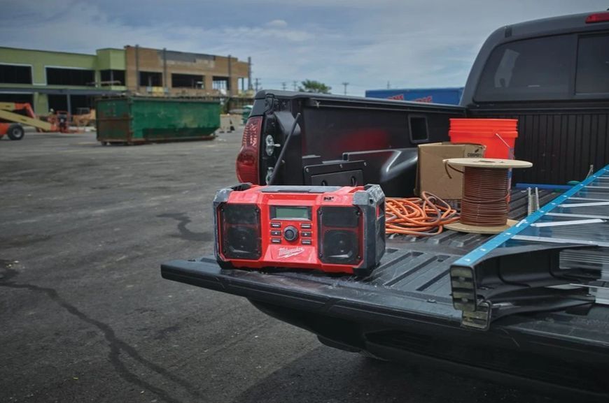 Акумуляторне радіо DAB+ M18 JSR DAB+-0 MILWAUKEE 4933451251 4933451251 фото