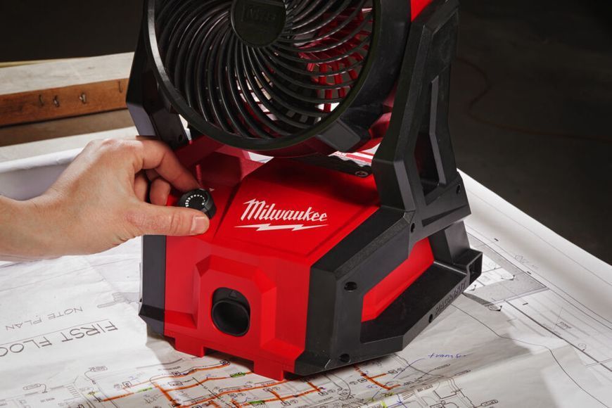 Вентилятор акумуляторний безщітковий MILWAUKEE M18 AFG2-0 4933493443 фото