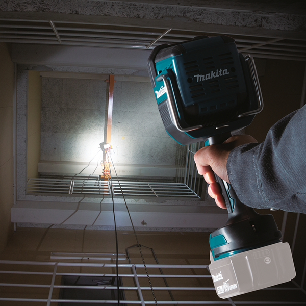Акумуляторний ліхтар-прожектор Makita DML812 DML812 фото