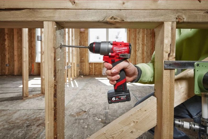 Дриль-шурупокрут акумуляторний MILWAUKEE, M12 FDD2-402X (+ заряд.пристрій, 2 акум., HD кейс) 4933479874 фото