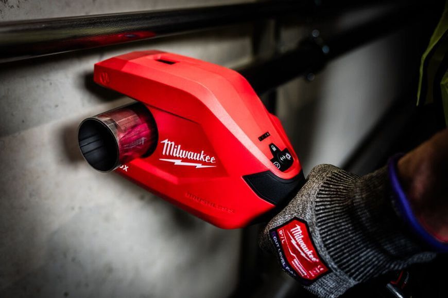 Труборіз для труб з нержавіючої сталі акумуляторний MILWAUKEE M12 PCSS54-0 (до 54мм) 4933498374 фото