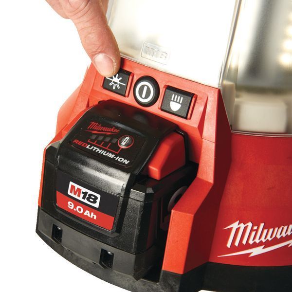Ліхтар світлодіодний акумуляторний MILWAUKEE, M18 ONESLSP-0 4933459158 фото